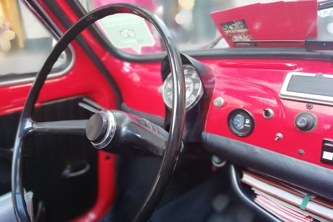 2 hour Vintage Fiat 500 Central City Tour in Milan - Should you book this Vintage Fiat 500 Central City Tour?