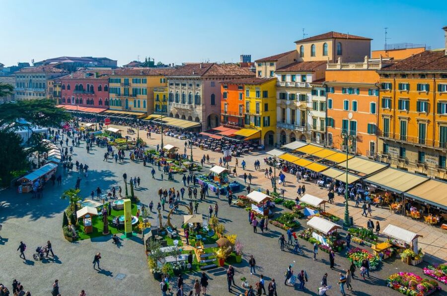 6-Day North Lakes: Milan & Bernina Express Experience - Lake Como and Bellagio by boat, then Villa Carlotta to Bergamo