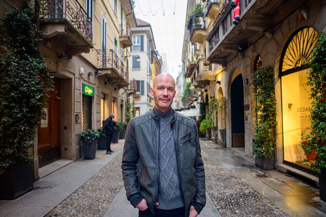 An Adventure in Milan and your unforgettable Private Photoshoot - Brera District walking, where your photos look more like a real day