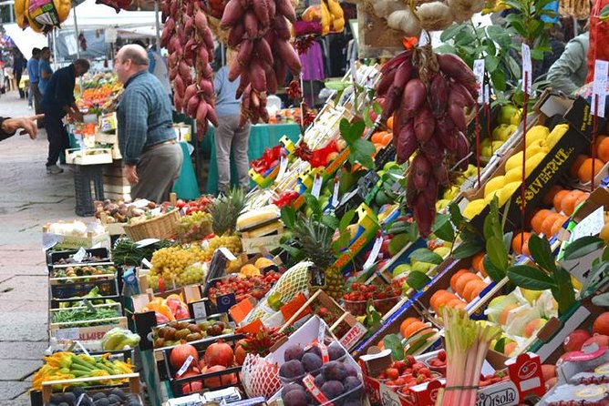 An exclusive experience: food market, private chef and lunch! - Lunch in the Chef’s Apartment: Five Courses, Wine Pairing, and Prosecco