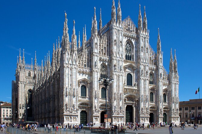 Best of Milan audio tour: From the gorgeous Duomo to Castello Sforzesco - From Piazza Dei Mercanti to Piazza Cordusio: squares that feel like story pages