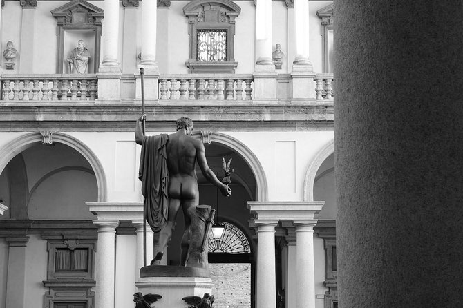 Brera district & Pinacoteca 2-hours guided experience with entrance tickets included - Price and value: what $78.49 really buys you