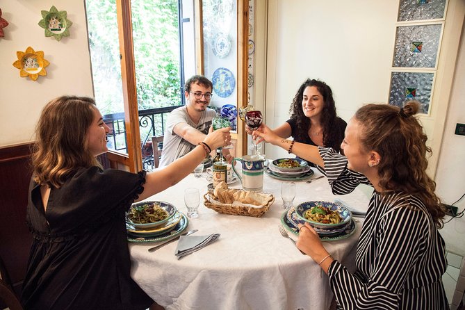 Cesarine: Typical Dining & Cooking Demo at Local's Home in Milan - Who this Milan home dining experience suits best