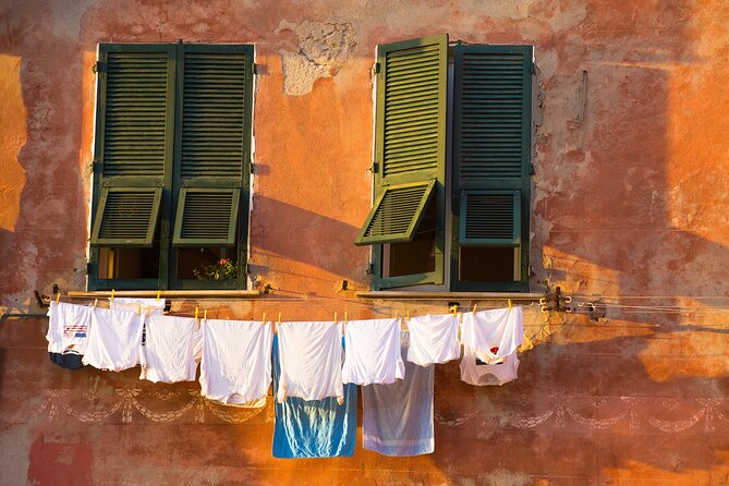 Cinque Terre Day Trip from Milan: Italian Riviera Escape - Vernazza Time: Best for Photos, Food Stops, and a Slower Rhythm
