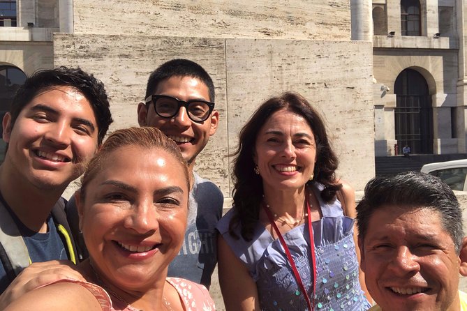Classical Milan tour - Starting at Piazza del Duomo, 6: Getting Oriented Immediately