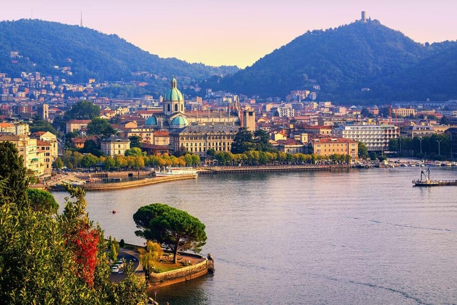 Como & Milan in One Day: Milan's Duomo & Lake Como Boat Tour - The Milan route that links Duomo to Galleria and Sforza Castle