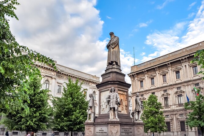 Discover Milan's Marvels: Last Supper, Duomo & Secret Gems Tour - L.O.V.E. in Piazza Affari and Via Spadari for real Milan flavor