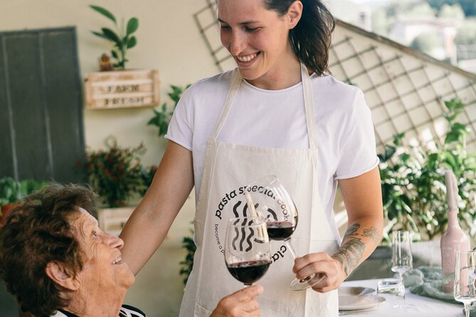Discover the food valley and cook with truffle - Aperitivo with truffle dishes and local wines, how the day is paced