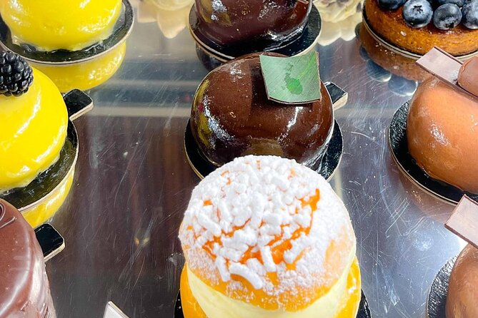 Discover the Milano by Food - Piazza Gae Aulenti and Bosco Verticale: modern Milan up close
