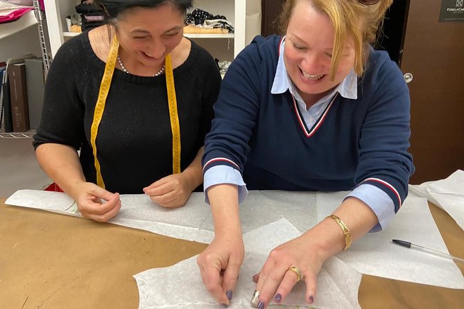 Fashion Workshop in Atelier and Fashion District Tour - Workshop Moments: Sewing Tips and the Fabric Details That Matter