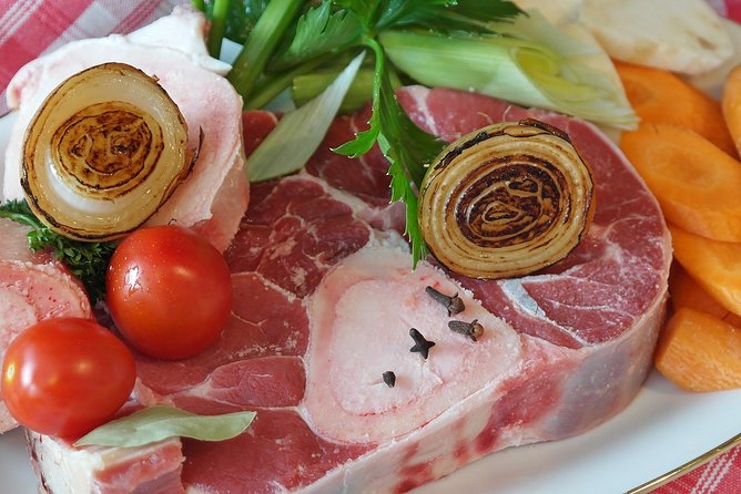 Food stroll & tasting in Milan city centre - I Navigli: Where Your Tasting Walk Gets a Mood Boost