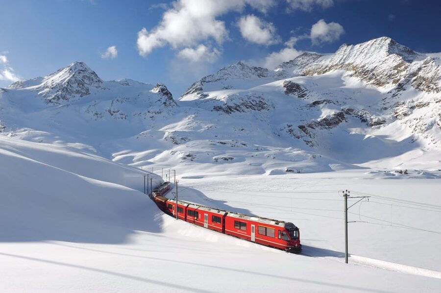 From Milan: Bernina Red Train to St Moritz Guided Tour - St. Moritz in 60 minutes: how to spend your short time well