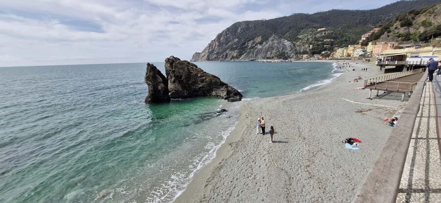 From Milan: Cinque Terre with Portovenere and Boat Cruise - What happens when the sea is rough: Manarola replaces Portovenere