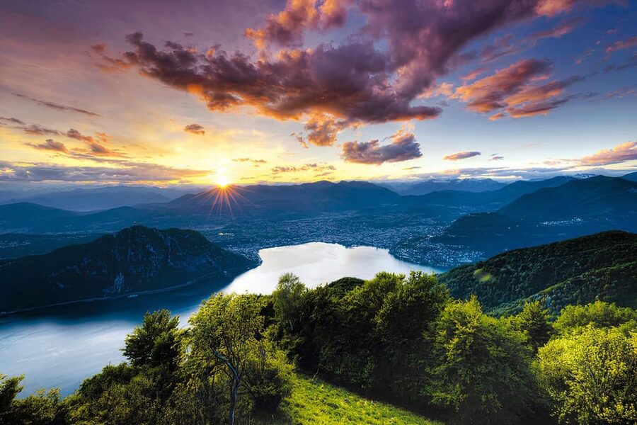 From Milan: Como, Bellagio, Lugano Day Tour & Lake Cruise - Lugano in one hour: city-center stroll and Swiss chocolate shopping sprint