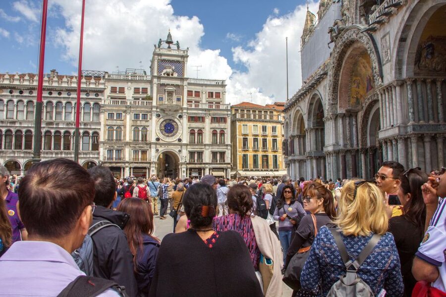 From Milan: Day Trip to Venice with Guided City Tour - A 2-hour guided walk through St Mark’s Square and Doge’s Palace