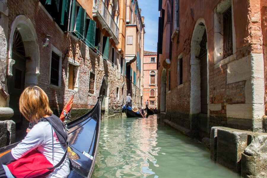 From Milan: Day Trip to Venice with Guided City Tour - Afternoon free time: what to do when you finally get unstructured Venice