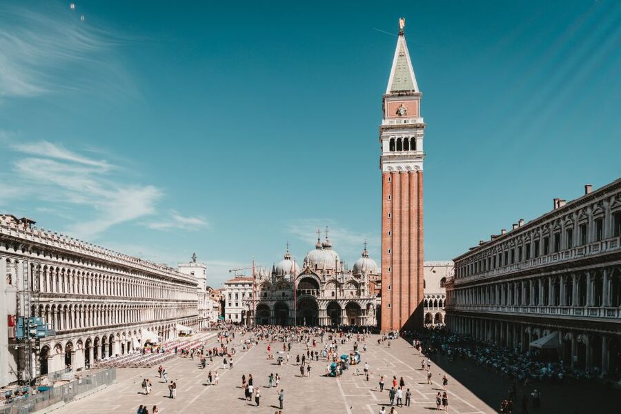 From Milan: Full-Day Private Driving Tour of Venice - Gallerie dell’Accademia: Art in a Guided Spotlight