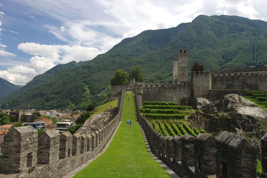 From Milan: Lugano, Bellinzona and Chocolate Factory Trip - Bellinzona’s Three-Castle UNESCO World Heritage Area