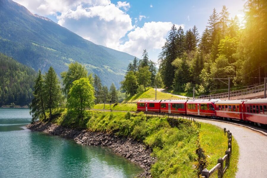 From Milan: St Moritz & Alps Day Trip with Bernina Red Train - Porta Garibaldi meeting point and how the day runs