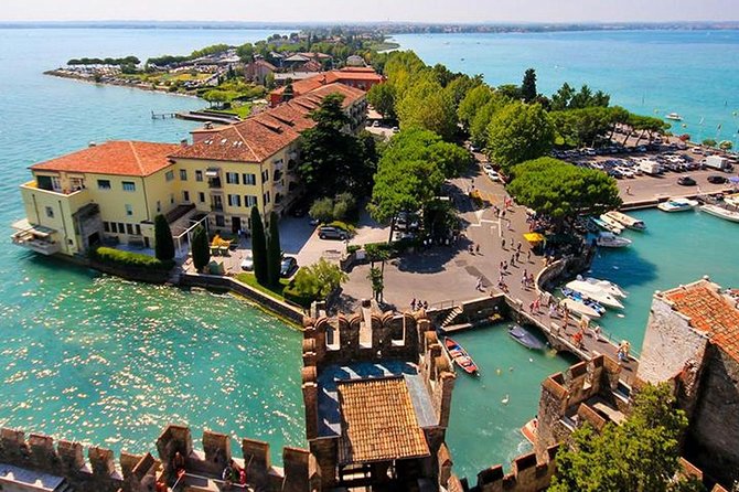 Full-Day Lake Garda and Desenzano del Garda from Milan - small group tour - Sirmione: Roman villa area plus Grotte di Catullo on your own