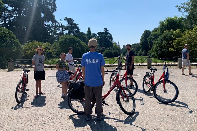Highlights of Milan Bike Tour - Stop 5, Monumental Cemetery Jewish Section: A Thoughtful Pause