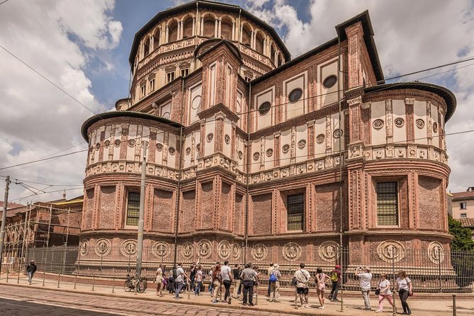 Historic Milan Tour with Skip-the-Line Last Supper Ticket - From Leonardo’s mural to Sforza Castle in 20 minutes