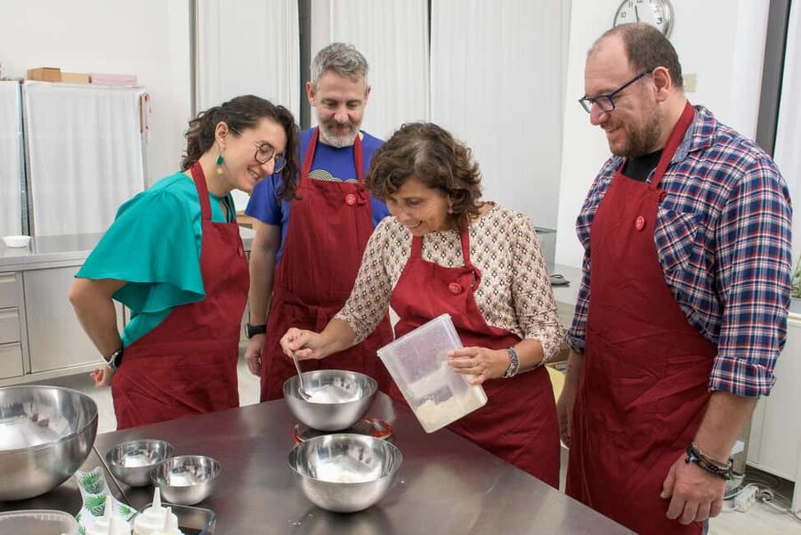 International aperitif + cooking class in Italian - The tasting hour: eating what you made, with wine pairing