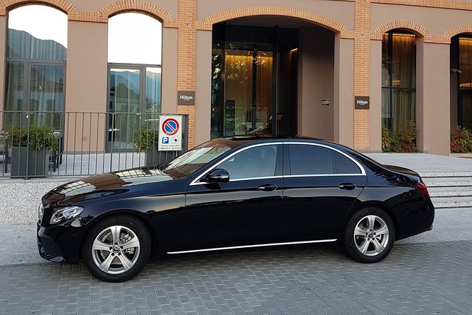Lake Como-Private Transfer Como-Cernobbio-Moltrasio-Laglio to MXP - Price and value: $240.32 for up to 3 people