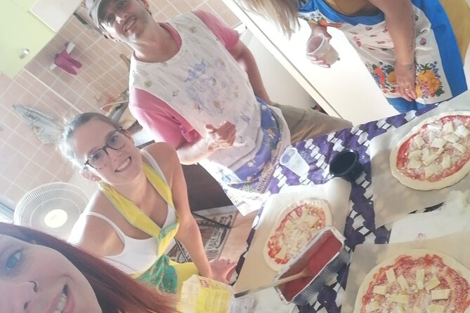 Mamma Mia! Make Your Own Italian Pizza in Milan - Logistics that matter: timing, group size, and the studio vibe