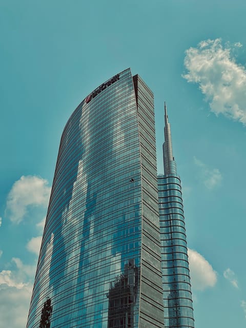 Milan: between innovation and eclectic (Porta Nuova & Isola) - Isola’s murals and street art: what makes it a standout walk