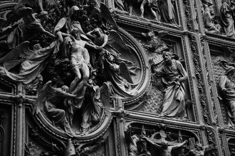 Milan: Cathedral and Terraces Guided Experience - Who should book this Duomo cathedral and terraces tour