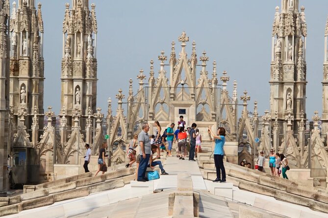 Milan: Cathedral and Terraces Guided Tour with Tickets - Why this Duomo tour works: time saved and context added