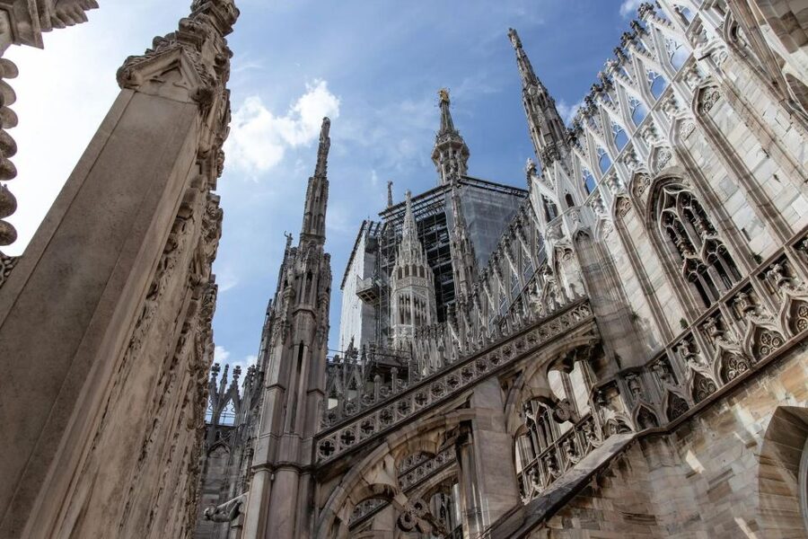 Milan: Cathedral and Terraces Guided Tour with Tickets - Pace and group size: why the tour feels easy to manage