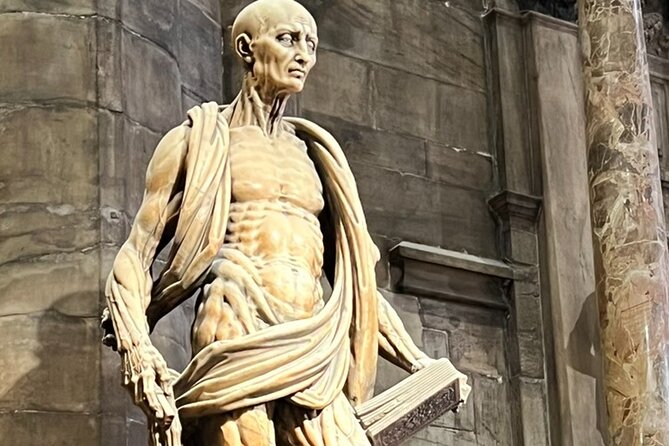 Milan: Cathedral and Terraces Guided Tour with Tickets - Inside the Milan Duomo: what to look for beyond the wow factor