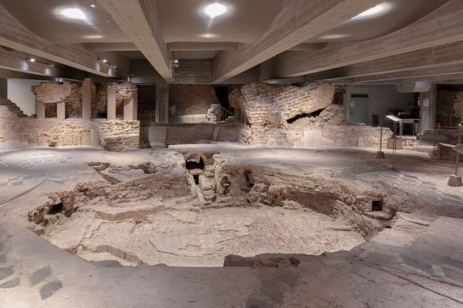 Milan: Cathedral, Archeological Area and Museum Ticket - The Archaeological Area under the Duomo: San Giovanni alle Fonti and Saint Thecla