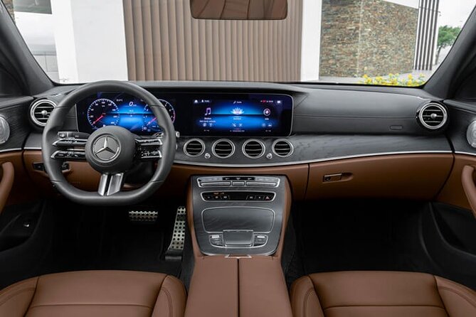 Milan City Departure by Private Sedan to Milan Malpensa MXP - The simple idea: hotel pickup to MXP, no stress