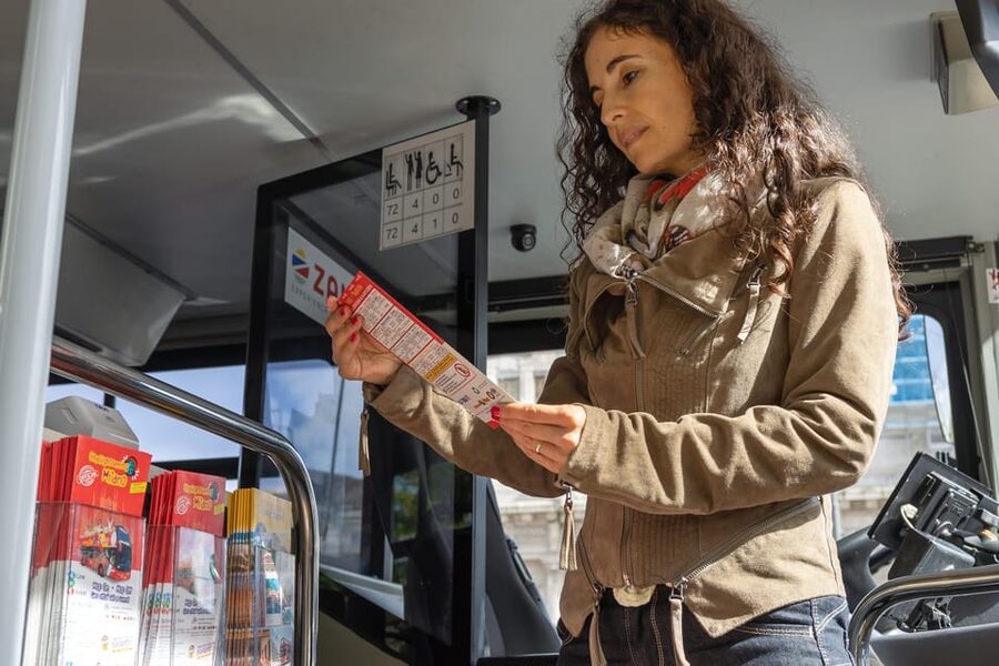 Milan: City Sightseeing Hop-On Hop-Off Bus with Audio Guide - Line D: Navigli Canals and Brera Arts Area, a Smart Mix for Evening Energy
