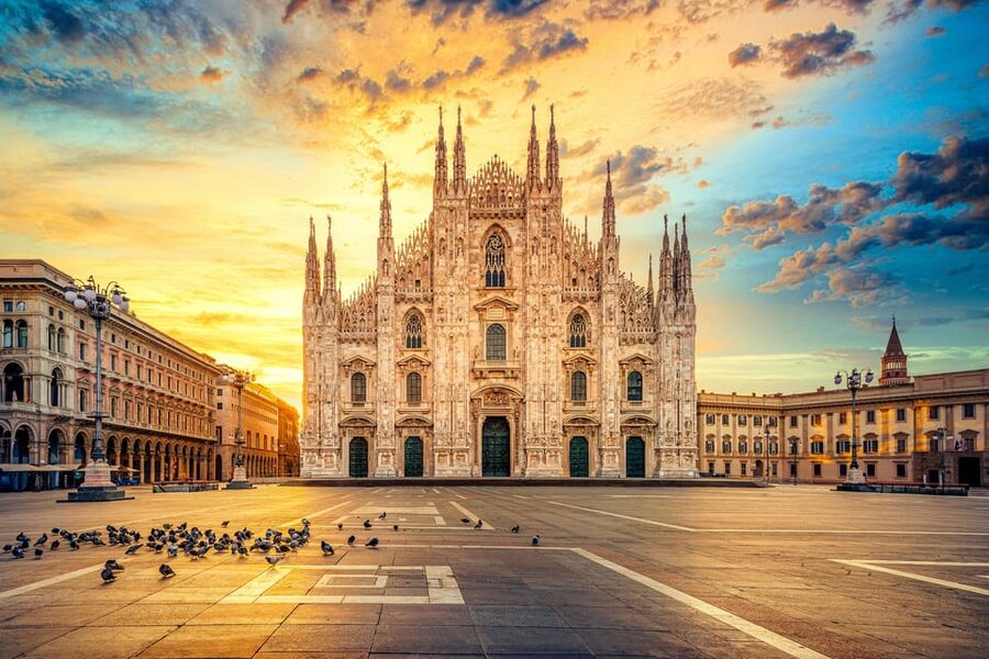 Milan Duomo Cathedral and Rooftop Terrace Guided Tour - The Guided Duomo Cathedral Tour: What You Actually Get Out of It