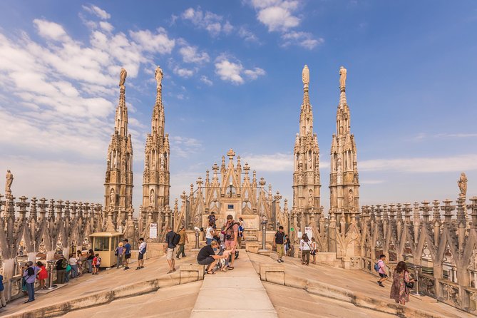 Milan Duomo Rooftop Terrace Guided Tour - Starting at Mondadori Duomo: how the tour stays efficient