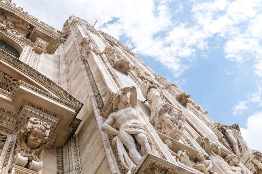 Milan: Duomo & Rooftop Tour with Optional Hop-On Hop-Off Bus - Optional 2-Day Hop-On Hop-Off Bus: When It’s a Smart Add-On