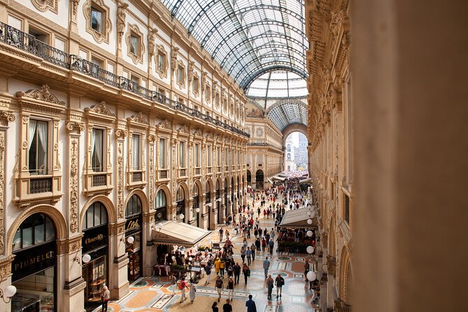 Milan: Duomo, Scala, Sforza Castle and Last Supper Private Tour - La Scala from the outside, then Piazza della Scala