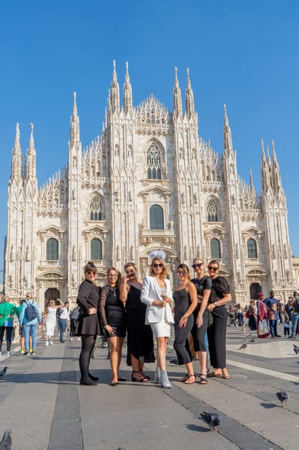 Milan: Duomo Square and Gallery Private Photo Shoot - Duomo and the Galleria, a photo plan that actually feels fun
