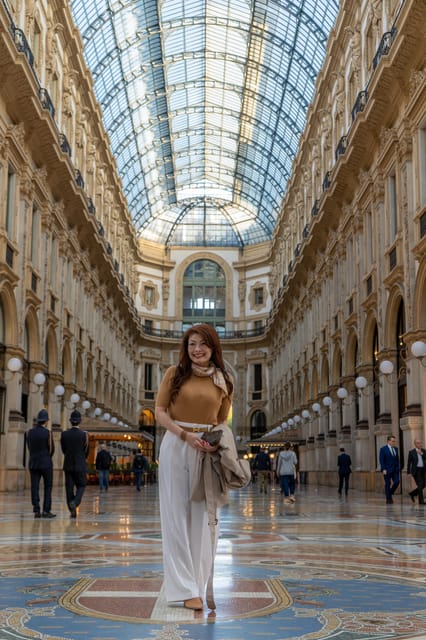 Milan: Duomo Square and Gallery Private Photo Shoot - Outfit choices that will actually help your photos