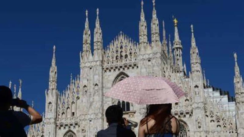 Milan: Duomo Tour with Priority Entry & Rooftop Access - Who This Tour Fits Best (And Who Might Skip It)