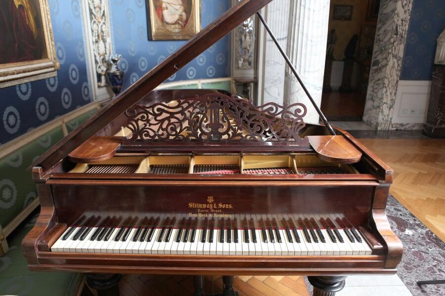Milan: Entrance Ticket to La Scala Theatre Museum - The museum walk, costumes, sets, instruments, and portraits
