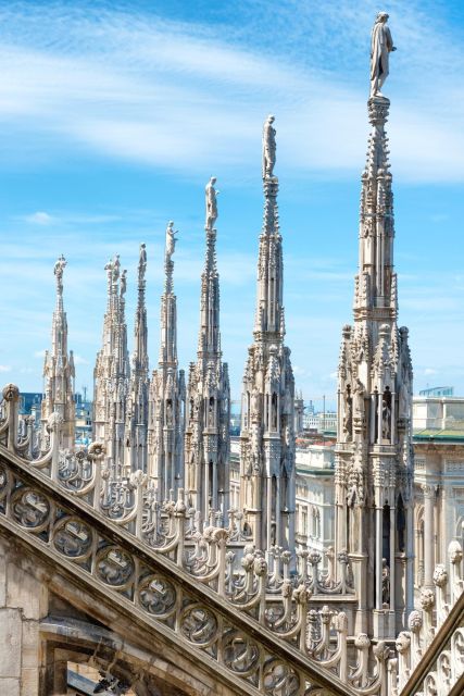 Milan: Express Walk with a Local in 90 minutes - Teatro alla Scala: Where Milan Shows Its Dramatic Side