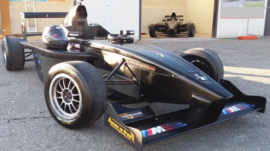 Milan: Formula BMW & Ferrari Race Course Driving Experience - The real-world timing: 2 hours on paper, sessions in practice