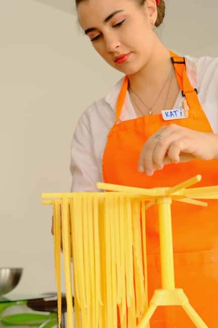 Milan: Fresh Pasta and Tiramisù Class in A Historical Home - Who should book this pasta and tiramisù class