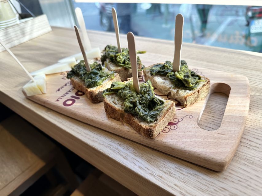 Milan: Gourmet Street Food Tour with Sightseeing and Tasting - Sforza’s Castle: Why the Landmark Stop Is Part of the Meal Plan