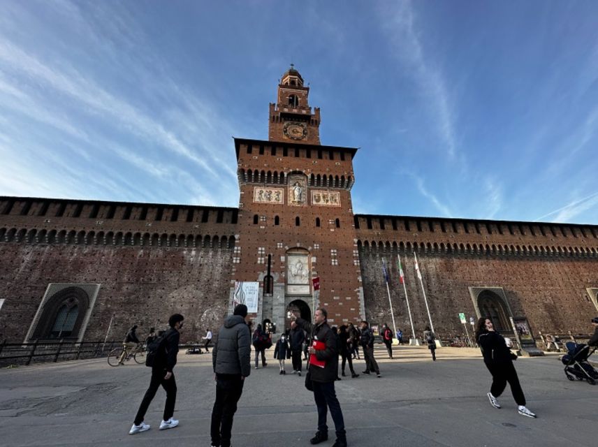 Milan: Guided Duomo, Last Supper and City Centre Tour - From the refectory to the shopping arcades and Brera streets